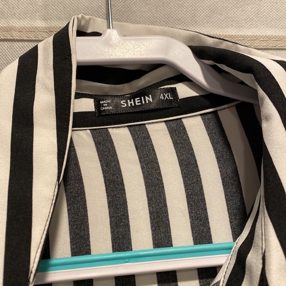 Shein dress - Picture 2 of 2